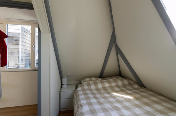 Medium property photo - Tweede Hunzestraat 7B, 9715 BN Groningen